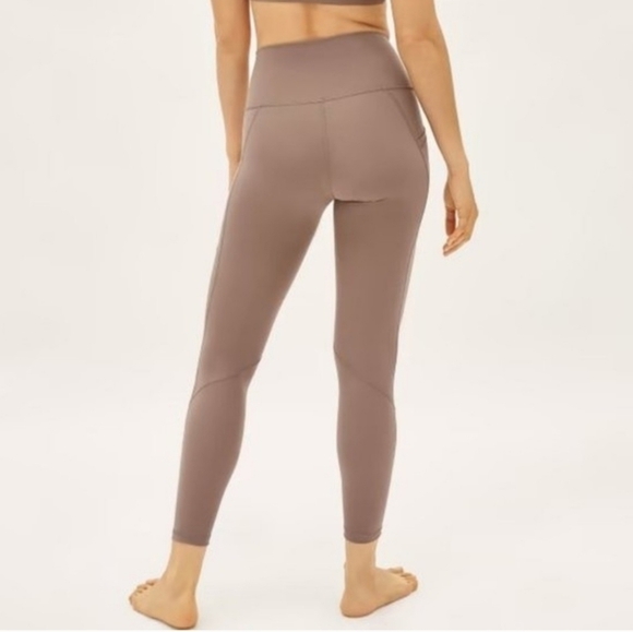 Everlane The Perform Pocket Leggings NWT NEW - Picture 3 of 8